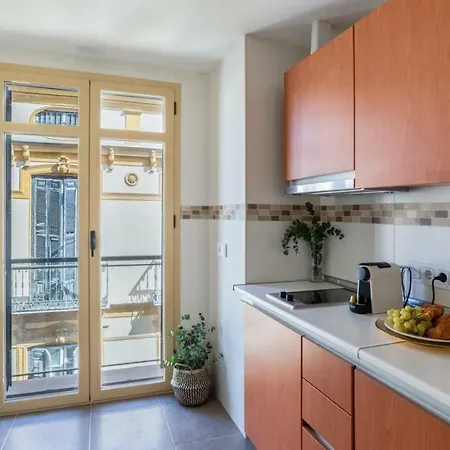 Renthas Constitucion Li Apartment *