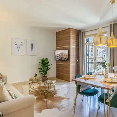 Apartment Renthas Constitucion Li *